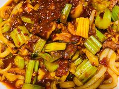 新疆炒米粉-巴扎美食·新疆菜·西域歌舞表演餐厅(新疆大厦店)