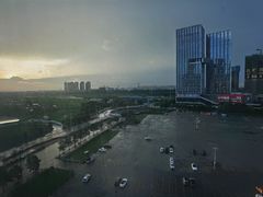 -雪梅月子中心(华侨城店)