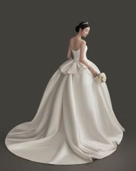 -蒙太奇婚纱摄影(万达店)
