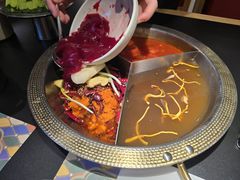 -廖掌柜·重庆鲜货火锅(上海首店)