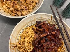 -梅溪·小伙子干挑面(安吉总店)