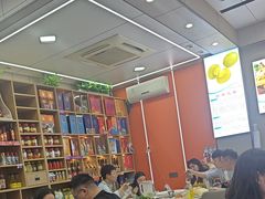 -丹水桥地锅鱼·翘嘴鲌·地方特色全鱼宴(丹江口大坝店)