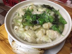 -小许三鲜砂锅馄饨店(家多乐烟酒店)