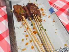 -罗霸蛮老岳阳大排档·鲜货烧烤·土吊子煨砂锅烧菜