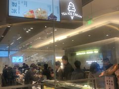 -喜茶(杭州滨江宝龙店)