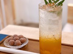 桃子乌龙-南枝小馆(银鱼巷店)
