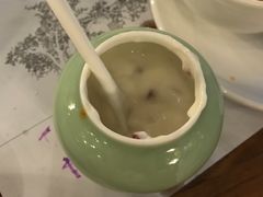 -胡桃里音乐餐厅(陶溪川店)(川湘赣菜·世界百大酒庄直供红酒·音乐表演)