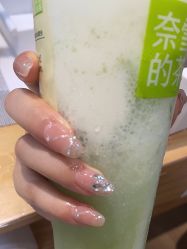 -UGIRL有个美甲