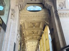 -埃马努埃莱二世拱廊