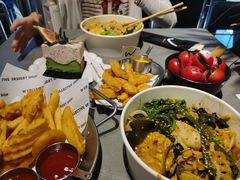 -W COLLECTIVE  DESSERT SHOP