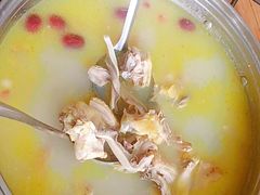 -15年老字号鑫鑫猪肚鸡·椰子鸡海南火锅(兴隆华侨农场店)