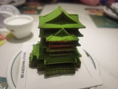 -日禾日尝鲜活面包(武商Mall店)