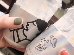 -喜茶(杭州滨江宝龙店)