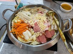韩国拉面芝士火锅-玛嘻哒韩国料理炭火烤肉(莫邪路新天地店)