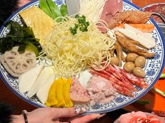 -周小明火锅(黑金冠社区店)