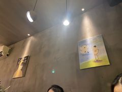 大堂-大猩猩烧烤(地板一条街店)