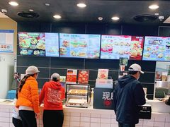 -肯德基(洛川店)