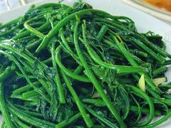 蒜蓉炒树仔菜-八仔大富楼·河鲜(西江店)