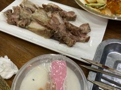 新疆手抓肉-清真·玛丽亚新疆菜主题餐厅(浙江中路店)