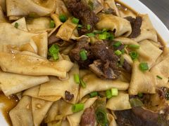 -壹阁胡羊焖饼(特色小吃街店)