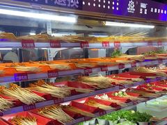 -钢管厂五区小郡肝串串香(滨江店)