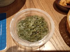 -刀小蛮半只鸡过桥米线(家乐福四元桥店)
