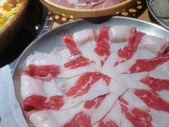 -洱火云南酸菜牛肉火锅(石景山当代商城店)