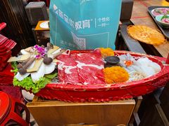 小龙翻大江-小龙翻大江文化火锅(宽窄店)