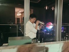 -瑰丽酒店·海吧·天际下午茶·现场DJ·天台酒吧