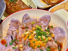 -爆炸头阿姨小四川正宗川味小吃(无任何分店)