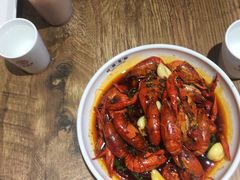 麻辣小龙虾-叶派龙虾•招牌香辣蟹·海鲜(中海国际店)
