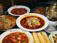 -叶派龙虾•招牌香辣蟹·海鲜(中海国际店)