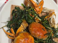 -肥肥虾庄·金牌油焖大虾(汉口城市广场店)