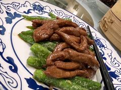 杭椒炒牛柳-西湖春天•老字号杭州菜(百汇店)