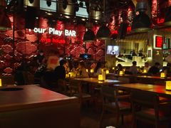 -FOUR PLAY BAR