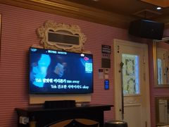 -自由港KTV(王子公主金平店)
