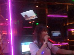 -温莎KTV(珠江路店)