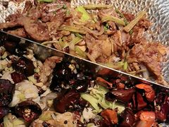 -小鱼小牛·鱼牛干锅·脆鱼火锅(世欧广场店)