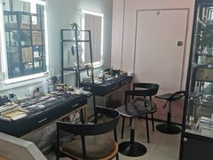 -ME觅妆·定制美妆·彩妆私教(菱角湖店)