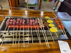-哈尔滨小酒馆·鲜肉现穿自助烧烤(康新花园店)
