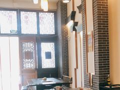 大堂-仁虎老火锅(黄泥磅店)