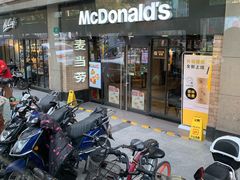 门面-麦当劳(静安寺店)