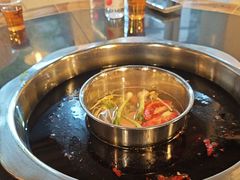 -邓莽子老火锅(中兴路总店)