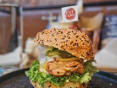 烤鸡肉汉堡-FAT COW(静安寺店)