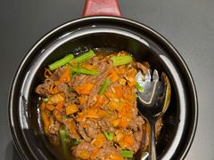 -鞍山大白鲨美食酒店