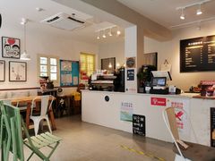 -红小姐咖啡馆(西津渡店)