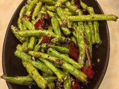 -家乡重庆火锅店