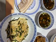 -鲁达面馆本帮风味(共康东路店)