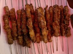 -街角等你.大连海鲜烧烤.经典铁板海鲜串(西安路店)