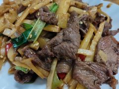 -牛八宝桂林米粉(八里庄店)